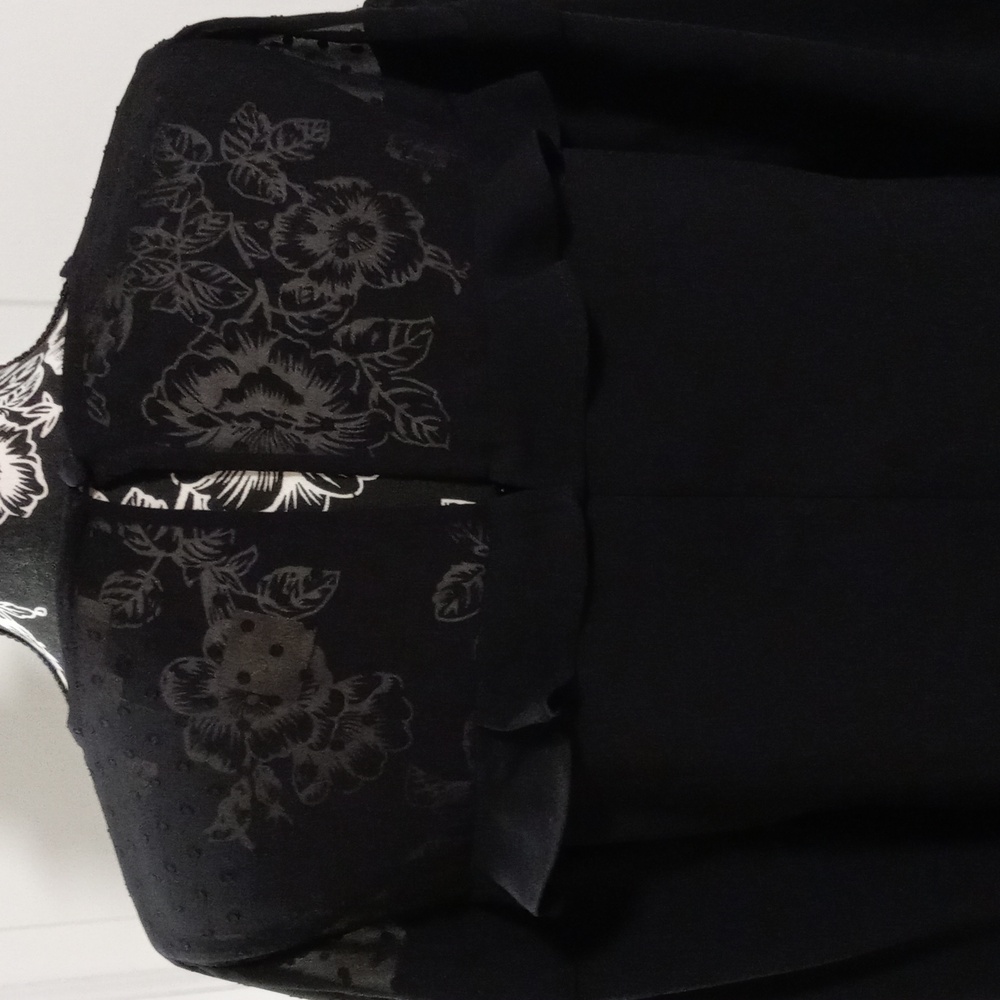 🆕️ 🖤LOFT🖤 - Black L/S Dress w/Sheer Polka Dot Ruffle Detail - Picture 10 of 16